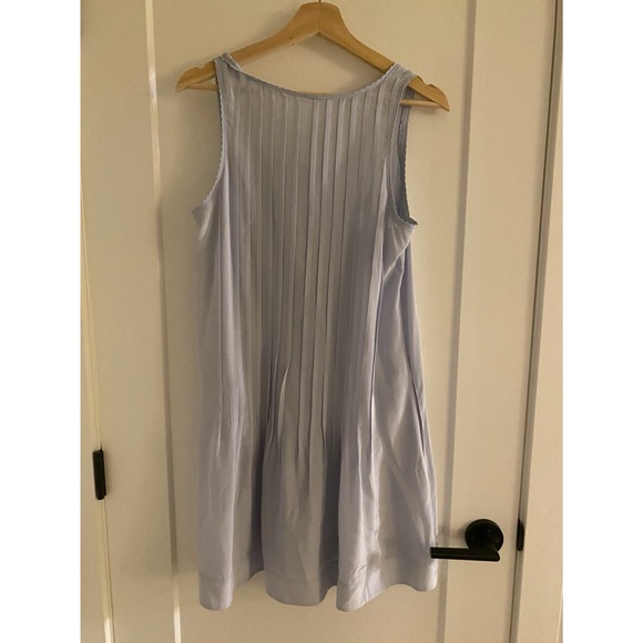 Club Monaco Mini Dress. Size 4. - Picture 3 of 3